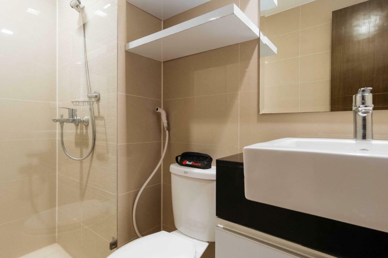 Reddoorz Premium @ Venice Luxury Bgc 2 Makati City Екстер'єр фото